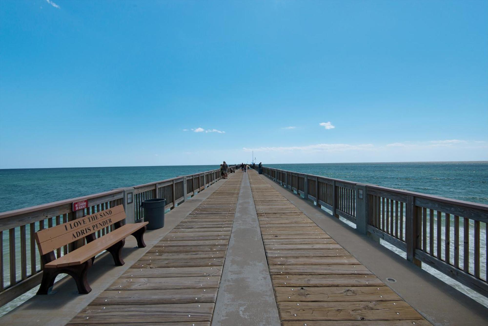 Watercrest Waves! Beachfront 2br/2ba Condo, Sleeps 8, Stunning Gulf Views! Holiday home Panama City Beach