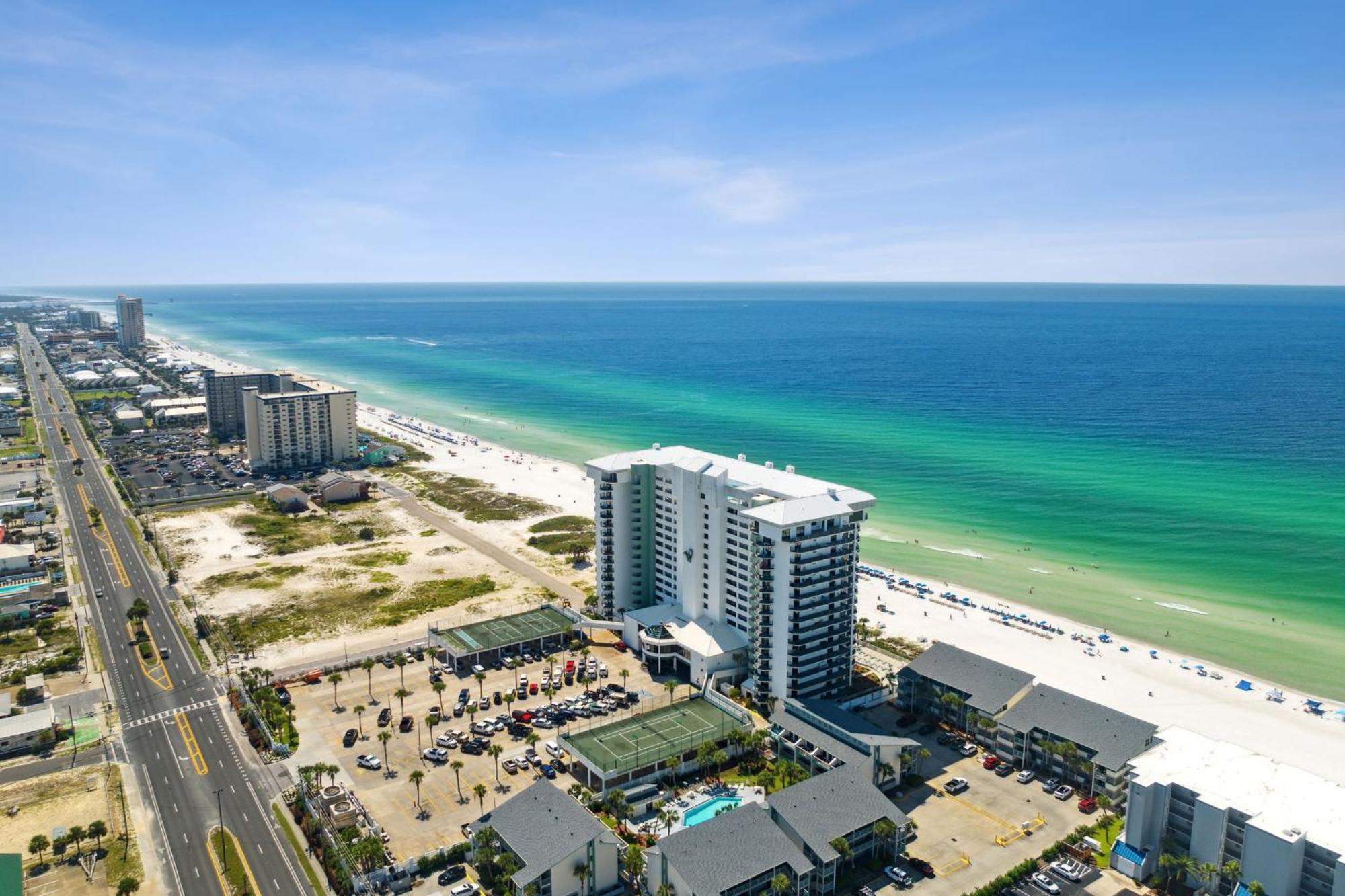 Watercrest Waves! Beachfront 2br/2ba Condo, Sleeps 8, Stunning Gulf Views! *