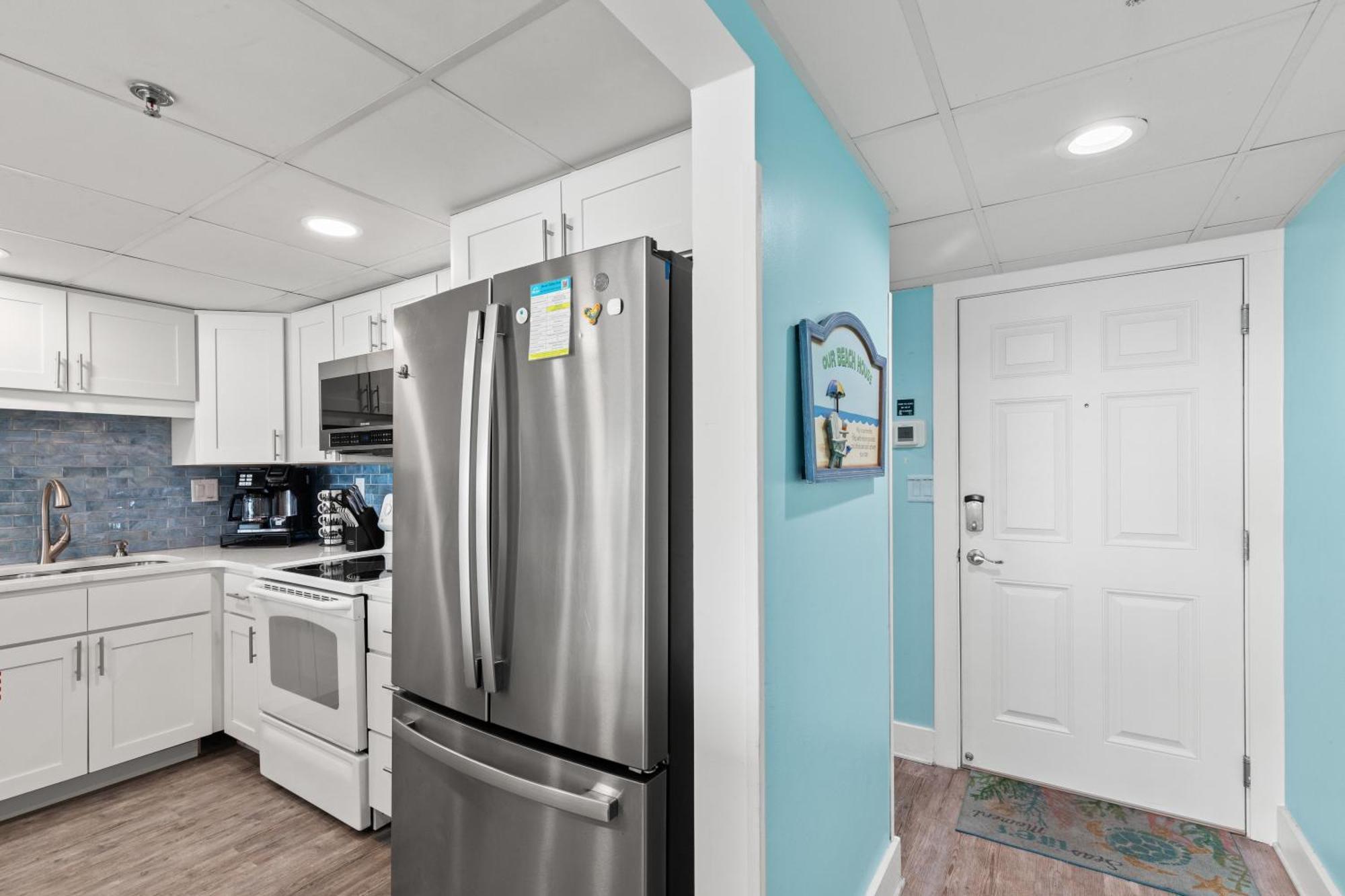 Watercrest Waves! Beachfront 2br/2ba Condo, Sleeps 8, Stunning Gulf Views! Holiday home *