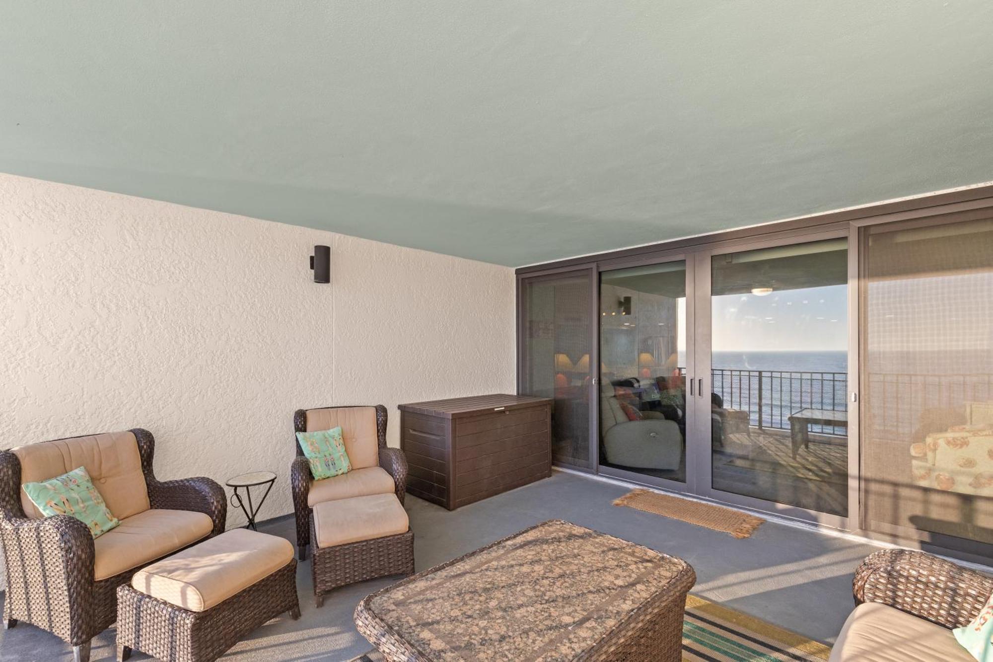 Watercrest Waves! Beachfront 2br/2ba Condo, Sleeps 8, Stunning Gulf Views! * Panama City Beach