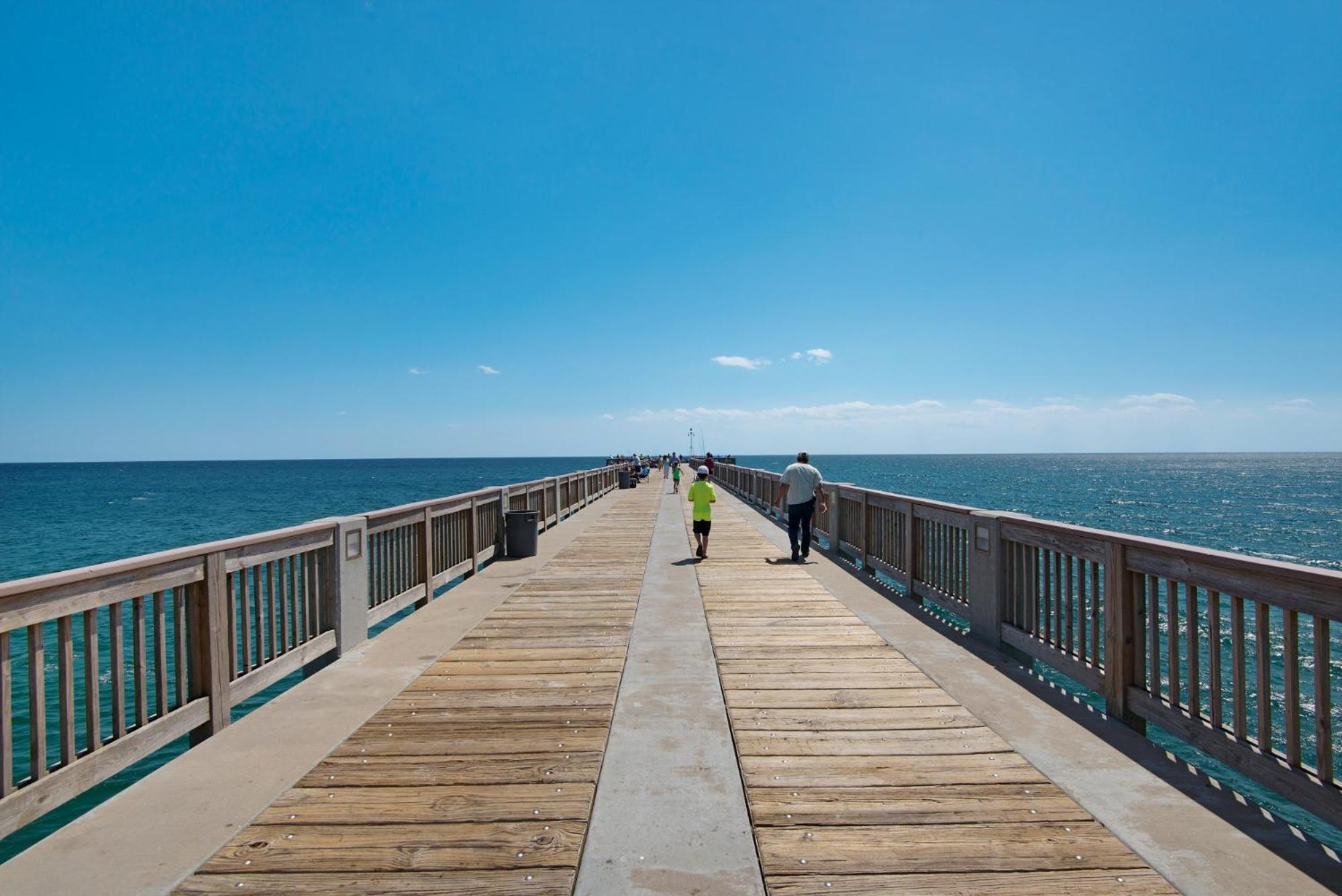 Watercrest Waves! Beachfront 2br/2ba Condo, Sleeps 8, Stunning Gulf Views! *